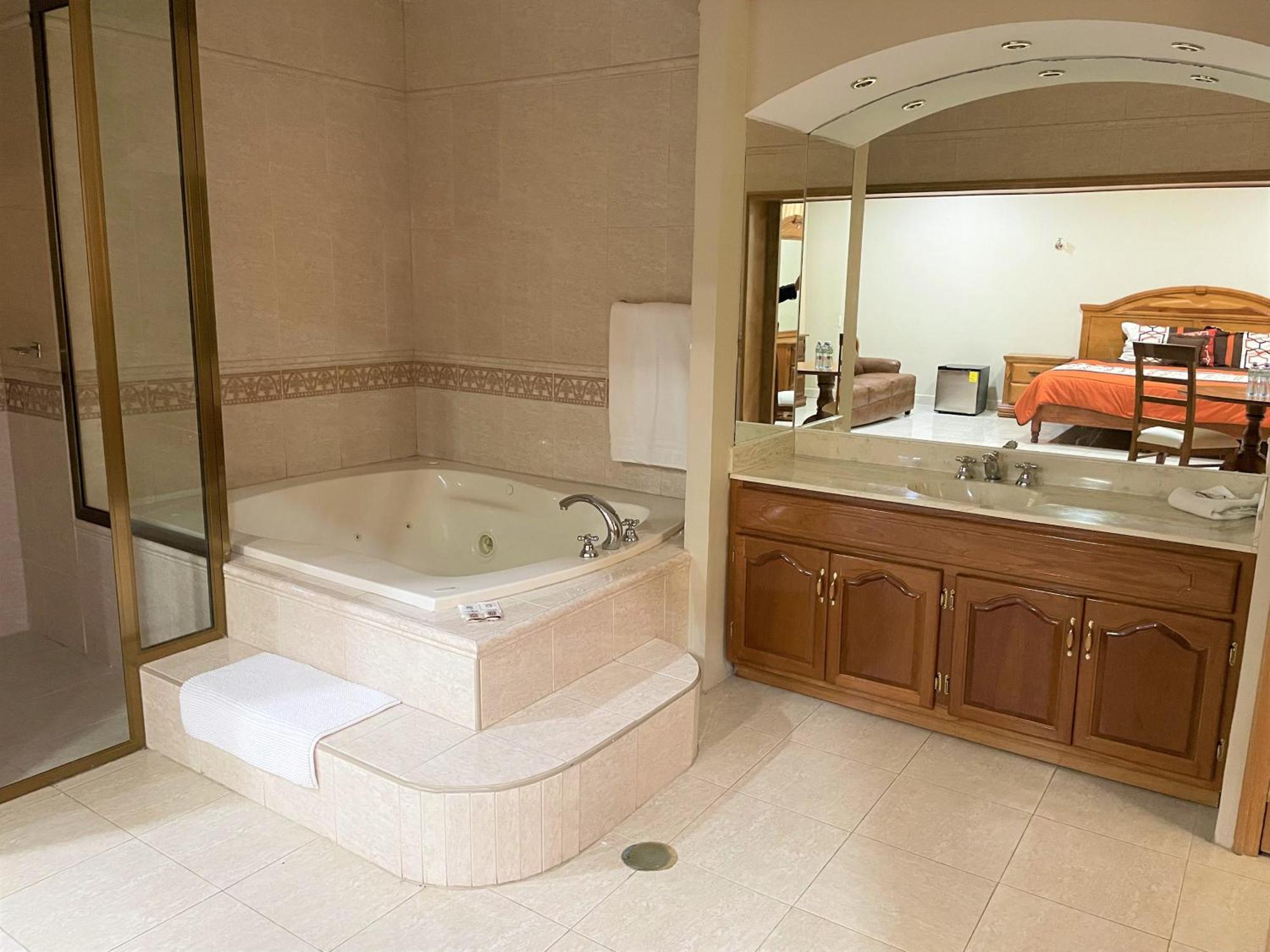 Hotel Fiesta Altena Tepatitlan de Morelos Luaran gambar