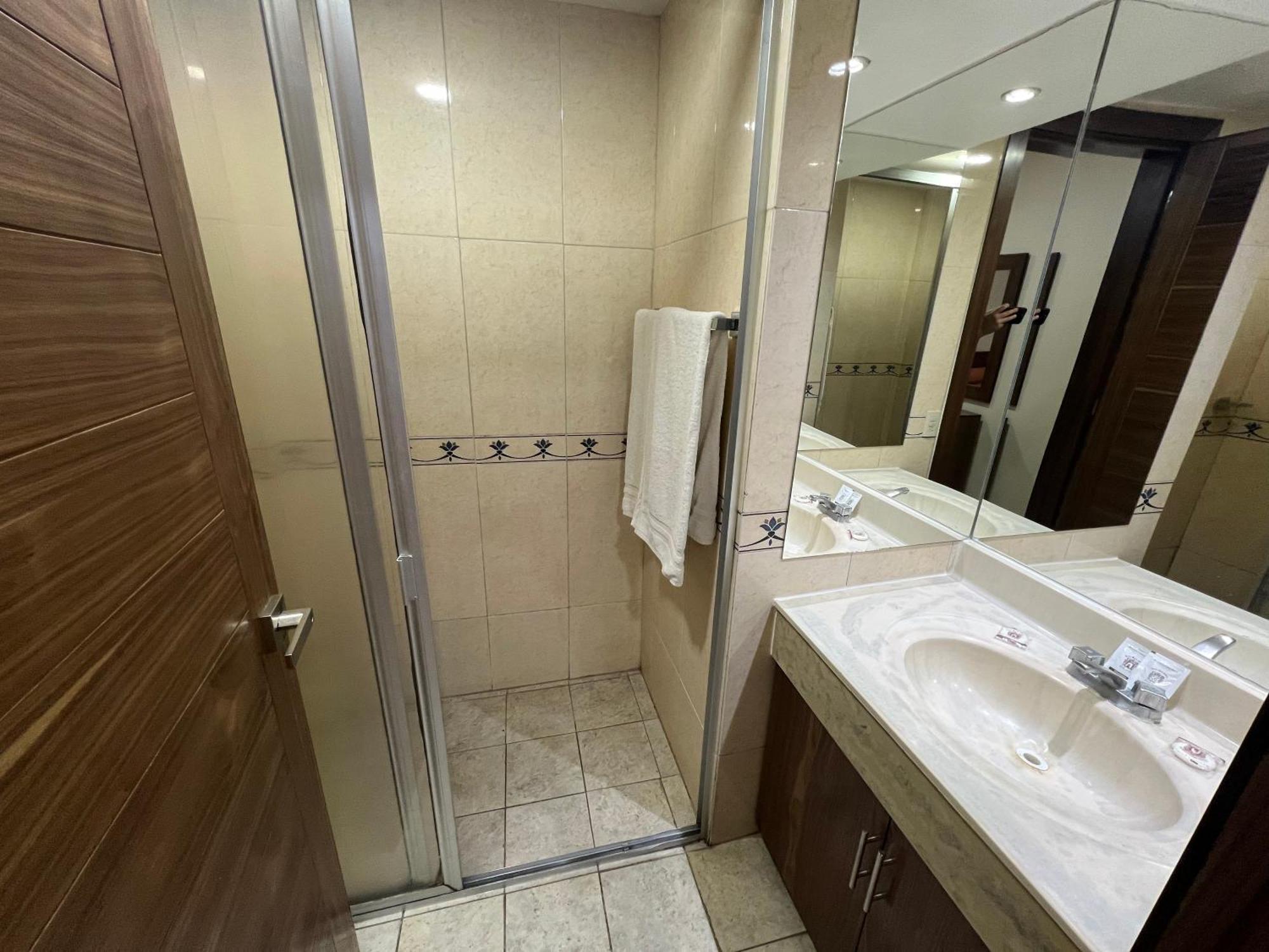 Hotel Fiesta Altena Tepatitlan de Morelos Luaran gambar