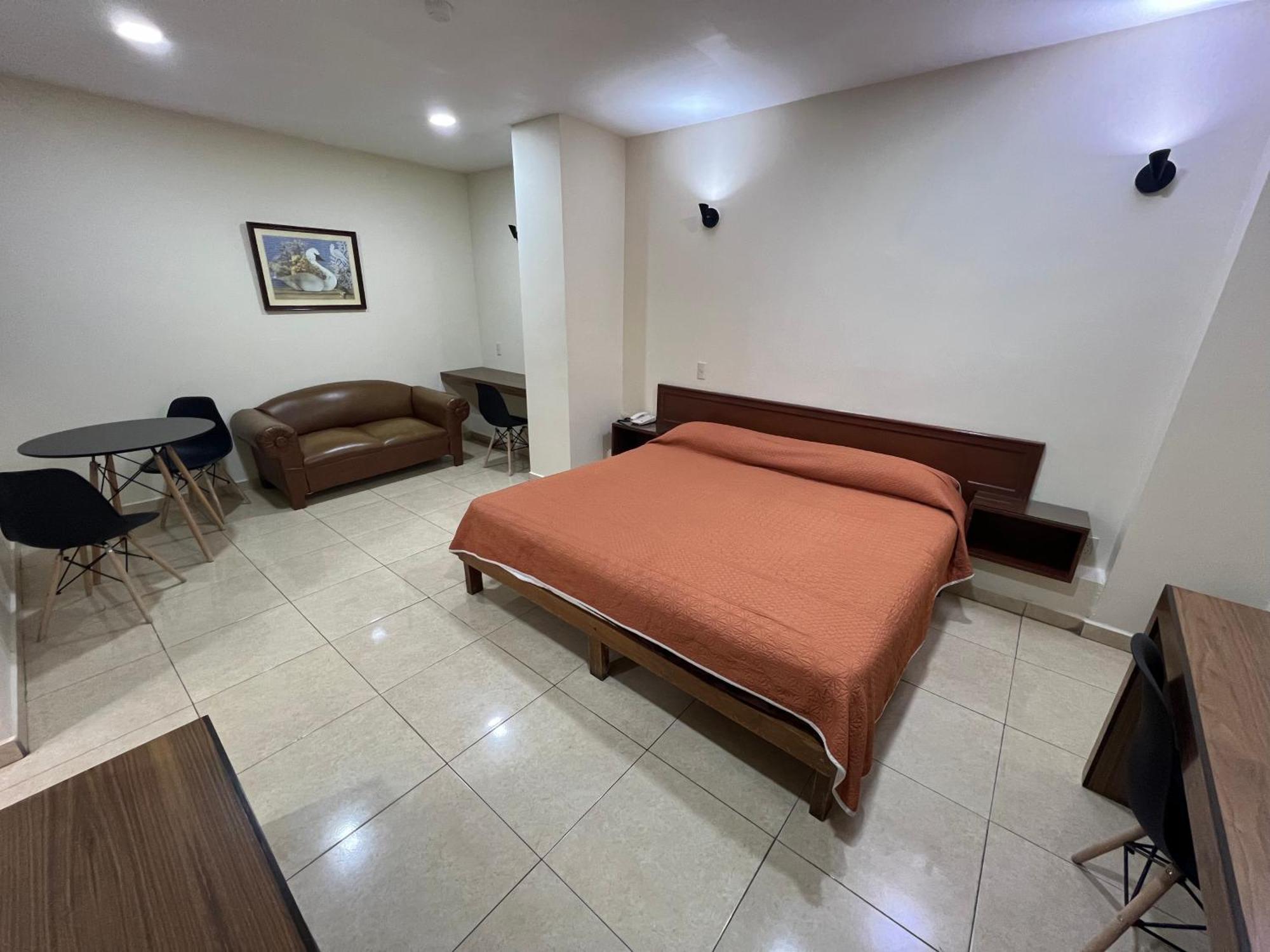 Hotel Fiesta Altena Tepatitlan de Morelos Luaran gambar